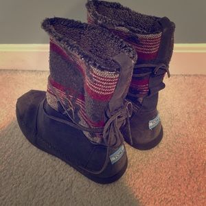Toms winter boots